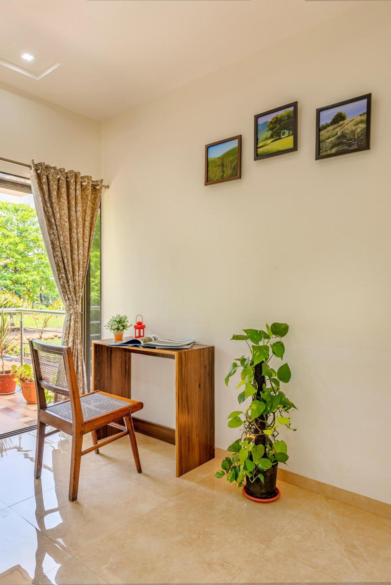 Saffronstays Lakeview Nivara - Farm Stay Villa With Private Pool Near Пуне Екстер'єр фото