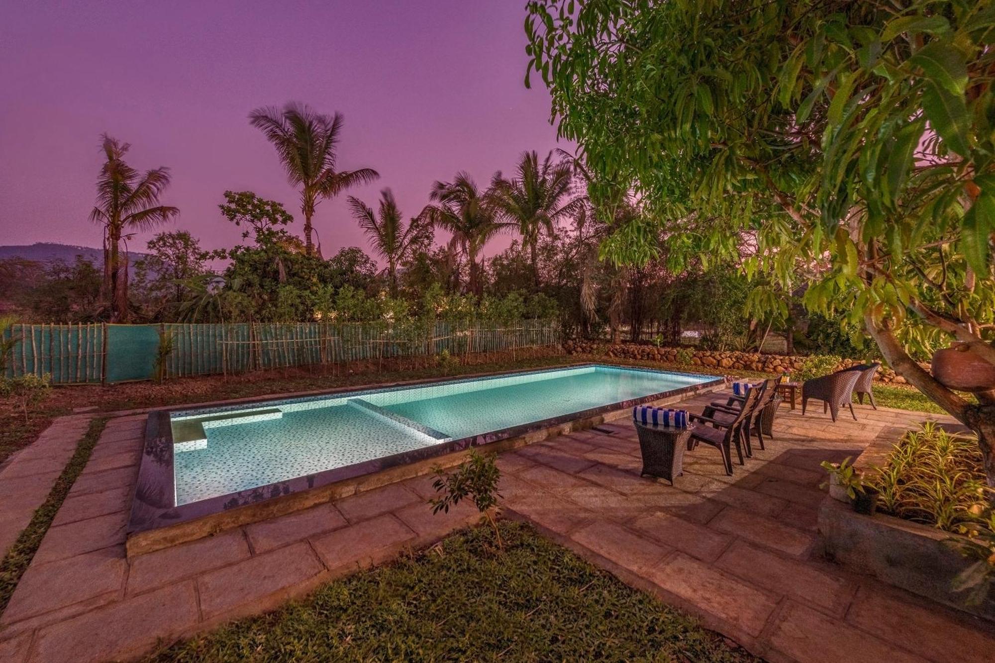 Saffronstays Lakeview Nivara - Farm Stay Villa With Private Pool Near Пуне Екстер'єр фото